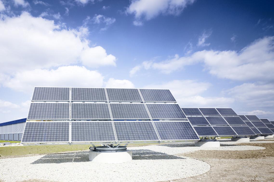 1-SE-16065@Bosch Solar Energy AG 1-SE-16065@Bosch Solar Energy AG