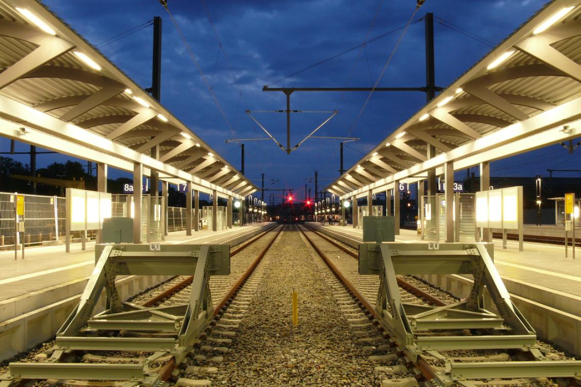 Bahnhof Erfurt Nacht - Iroas@flickr Bild zur Pressemitteilung