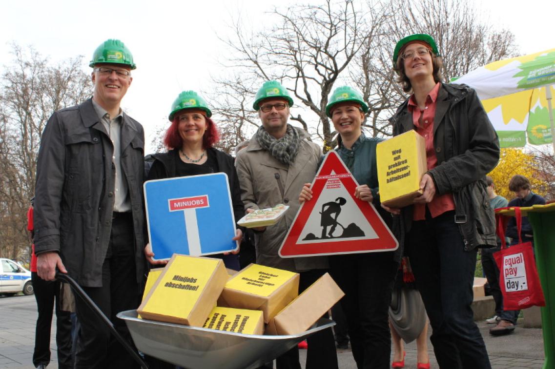 Gleichstellungspolitische Baustelle vor dem Landtag Gleichstellungspolitische Baustelle vor dem Landtag