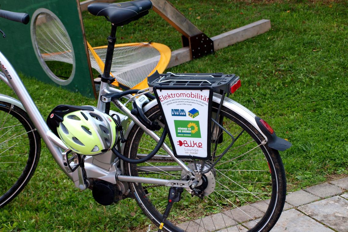 Fraktion unterwegs - umweltfreundlich und gesund mit den Fraktions-E-Bikes_privat Bild zur Pressemitteilung