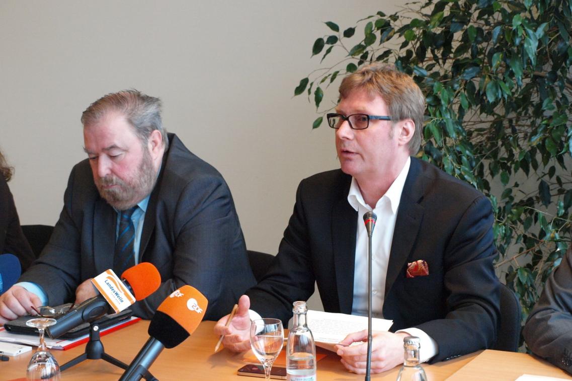 Dirk Adams im NSU Untersuchungsausschuss Dirk Adams im NSU Untersuchungsausschuss