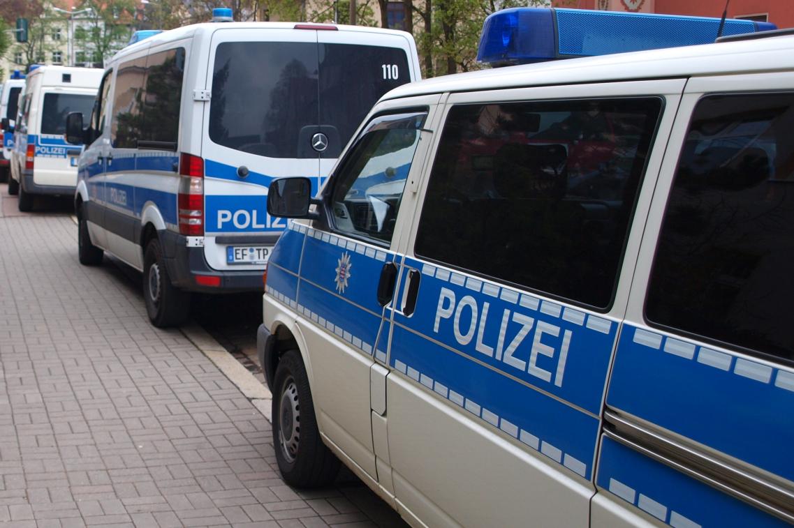 Polizei@B90GR Bild zur Pressemitteilung: Polizei@B90GR