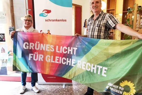 Babett Pfefferlein bei Schrankenlos e.V.