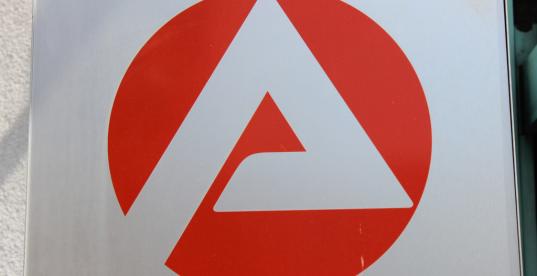 Bild zur Pressemitteilung: Arbeitsamt Schild_baynado1978@flickr