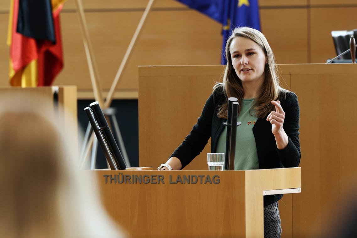 Laura Plenum