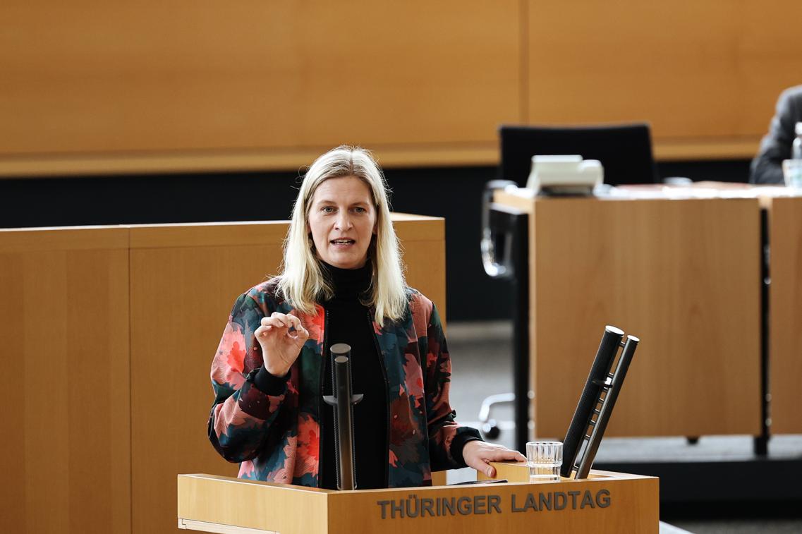 Madeleine Plenum