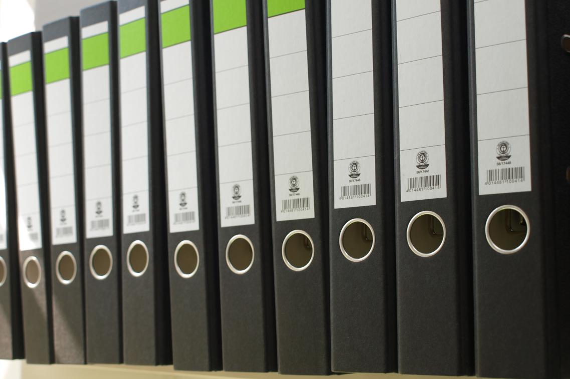 Daten Akten Information Auskunft