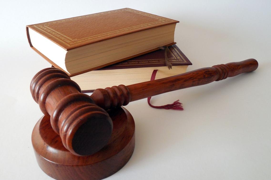 Gericht Justiz