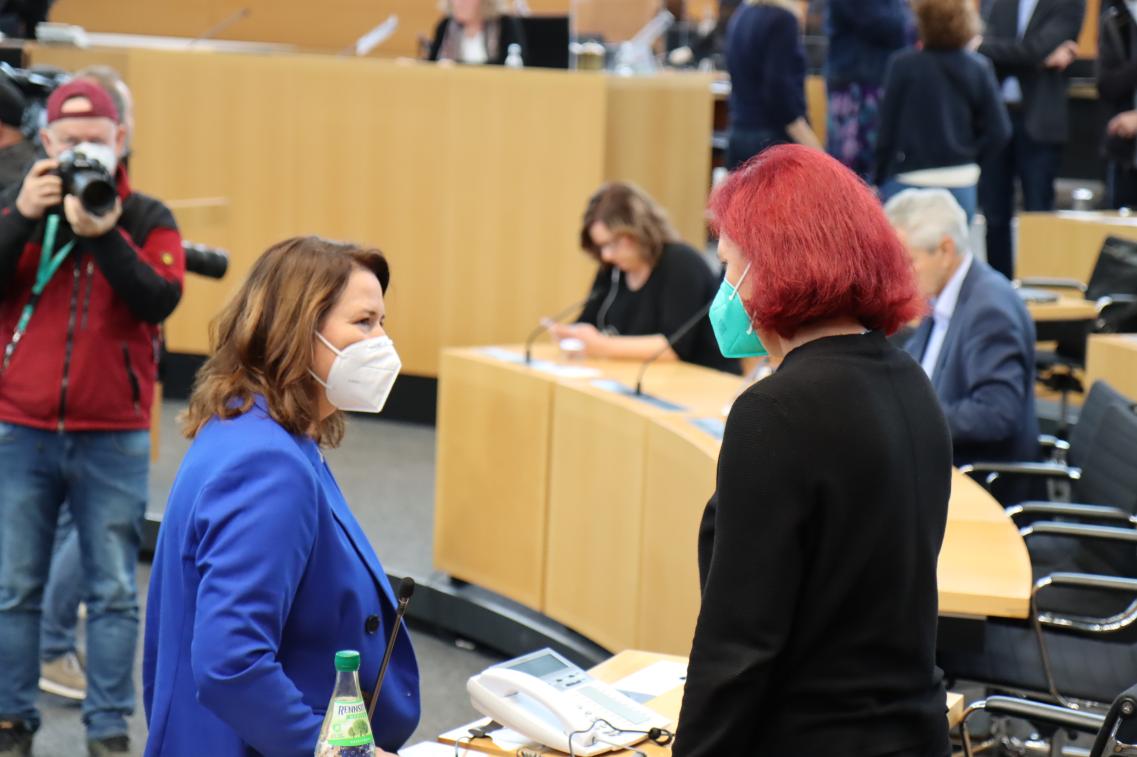 Astrid Anja Plenum