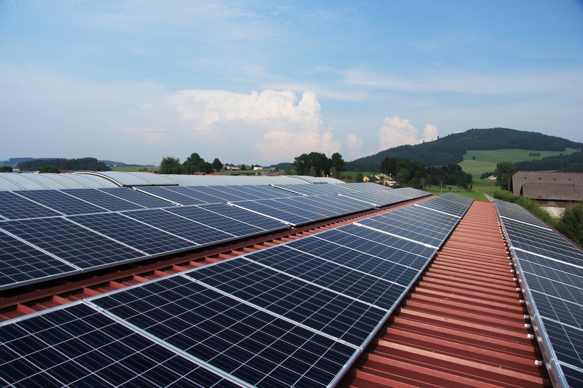 Photovoltaik auf einem Hausdach Photovoltaik auf einem Hausdach