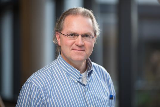 Matthias Schlegel Matthias Schlegel Portraitfoto