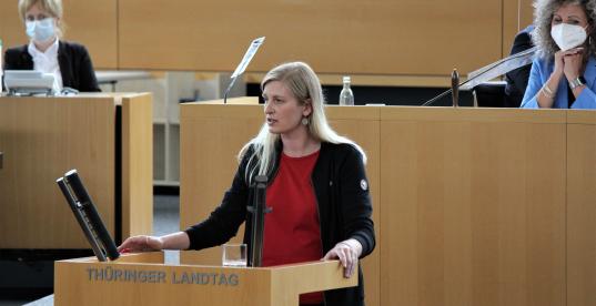 Juli Plenum