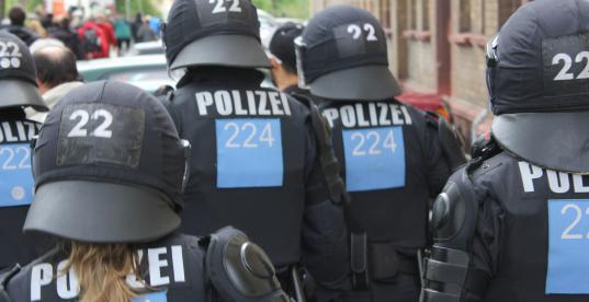 Polizei 