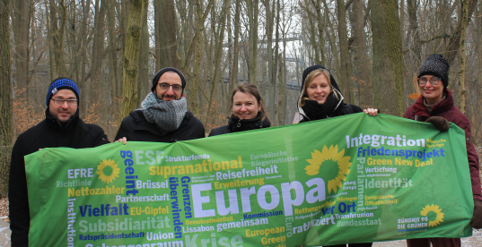 Madeleine Henfling auf Europatour beim Baumkronenpfad