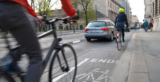 Fahrrad auf Straße